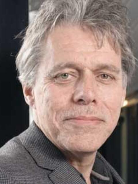  Prof. Dr. Arno Hoes